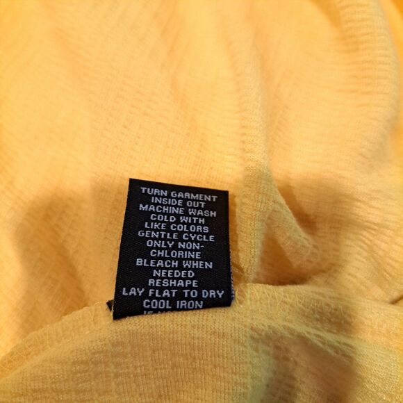 Plus Size Louise Paris Women's Top Yellow Gemstones Shoulder Ruffle NWT size 1X - Picture 8 of 10